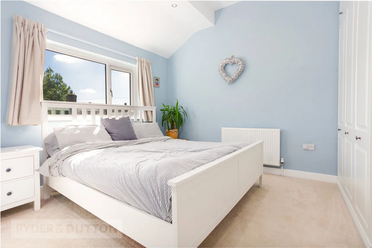 Hill End Road, Delph, OL3, photo 11