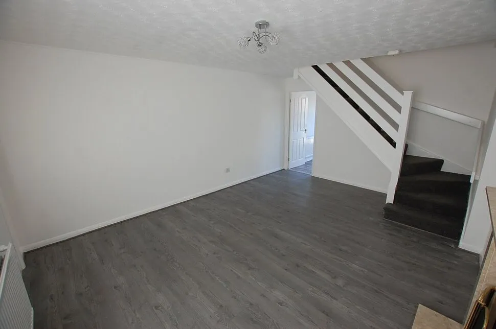 St. Marks Street, Dukinfield, SK16, photo 7