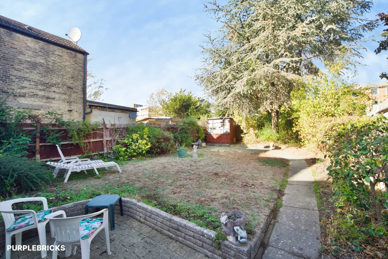 Friern Park, London, N12, photo 24