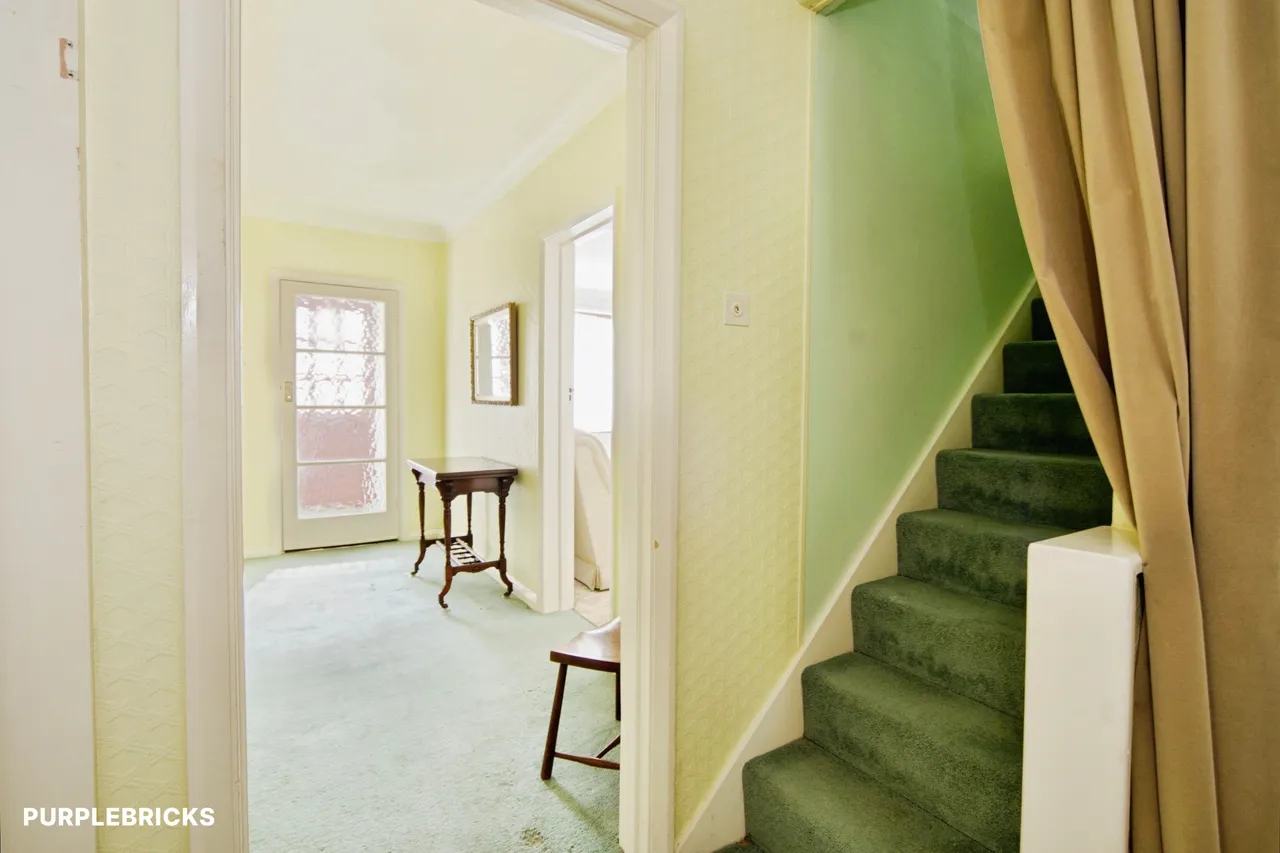 Friern Park, London, N12, photo 20