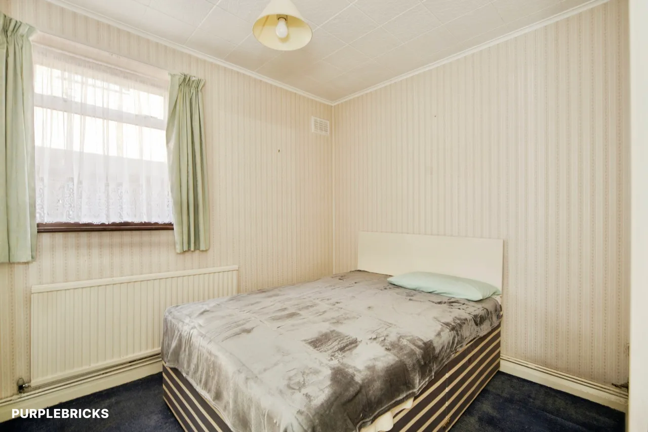 Friern Park, London, N12, photo 6