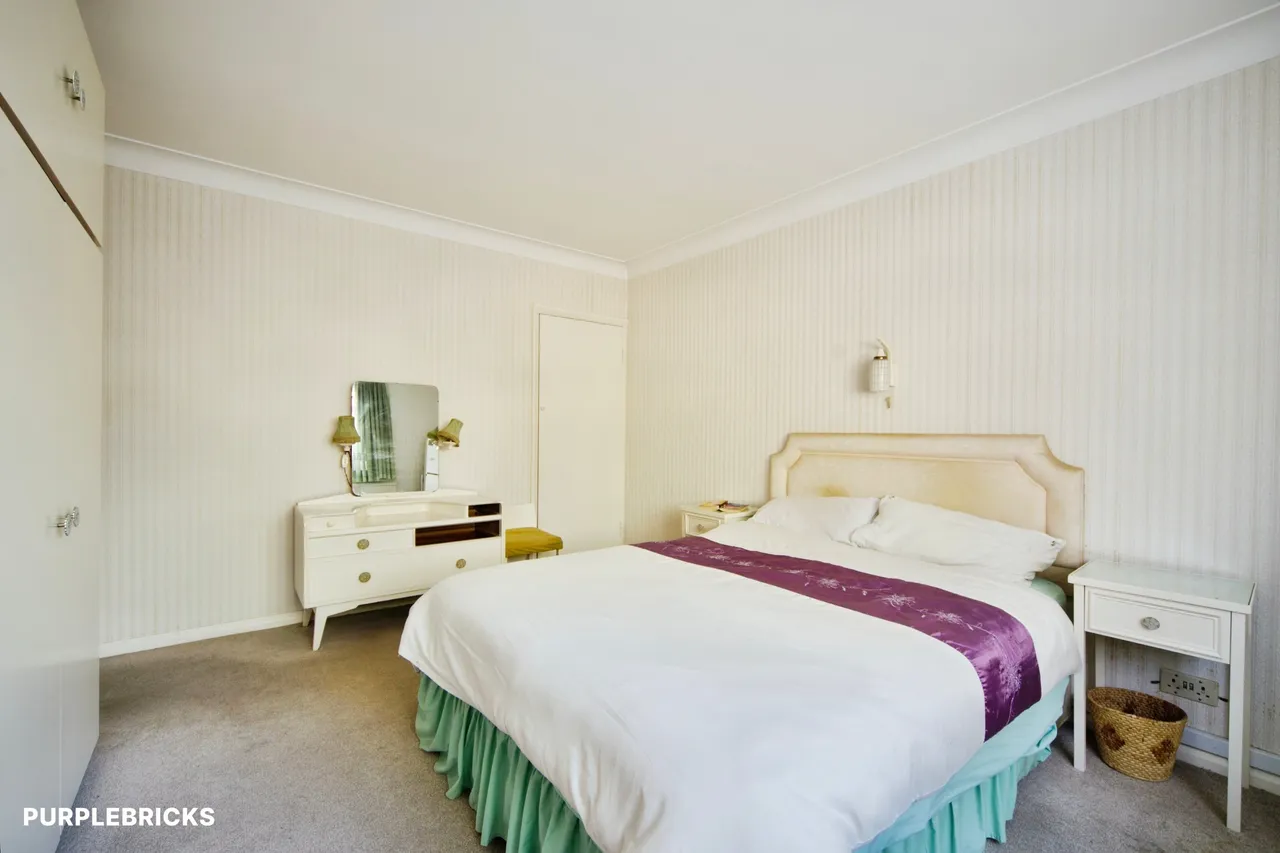 Friern Park, London, N12, photo 16