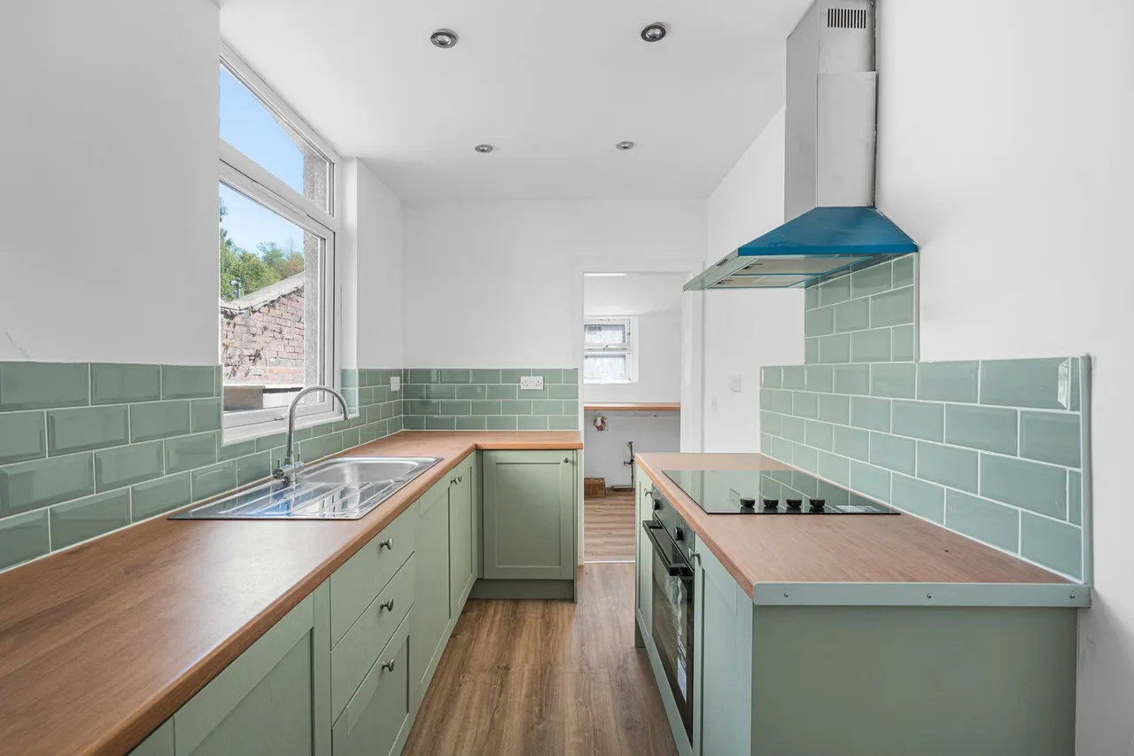 Cwmcelyn Road, Blaina, photo 8