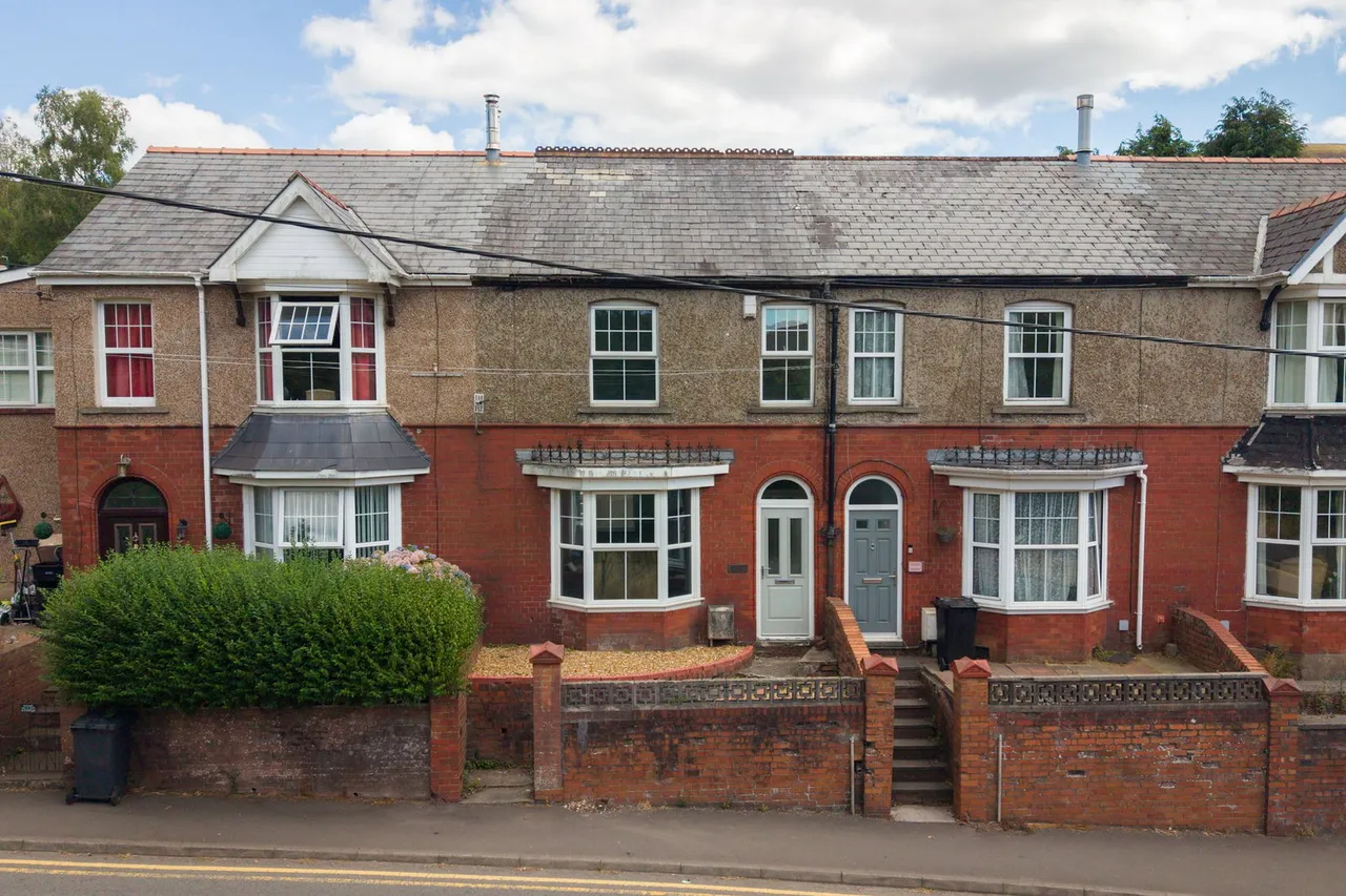 3 bed house for sale, Cwmcelyn Road, Blaina