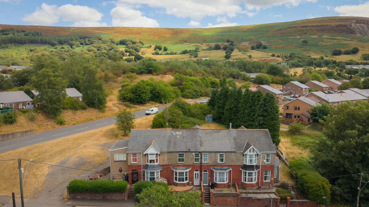 Cwmcelyn Road, Blaina, photo 27