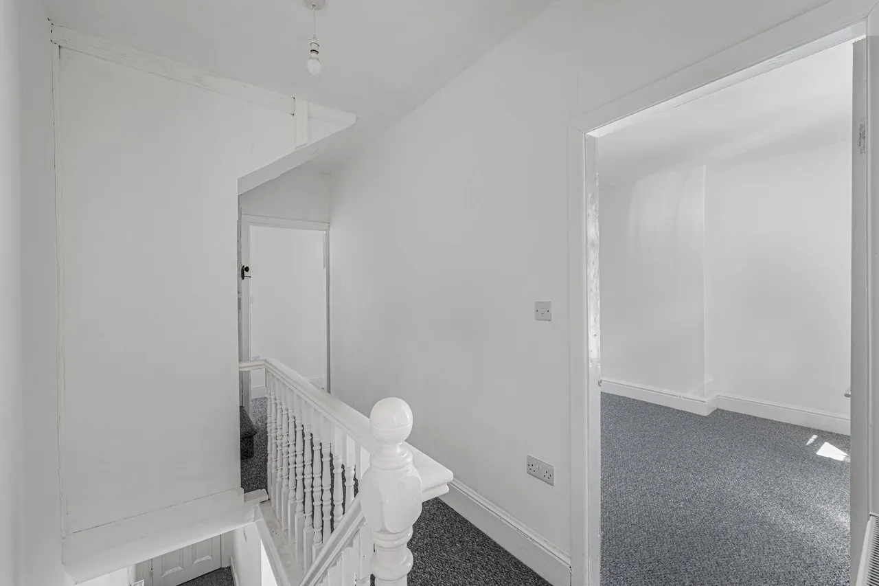 Cwmcelyn Road, Blaina, photo 19