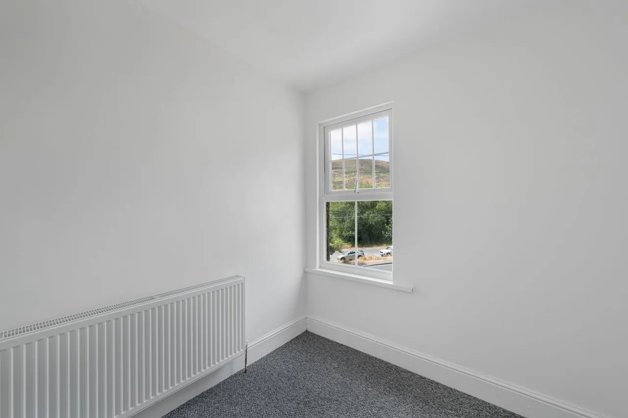 Cwmcelyn Road, Blaina, photo 17