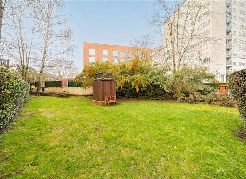 Exeter Road, Kilburn, NW2, photo 8