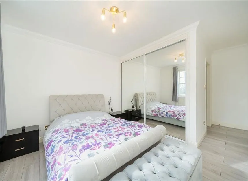 Exeter Road, Kilburn, NW2, photo 4