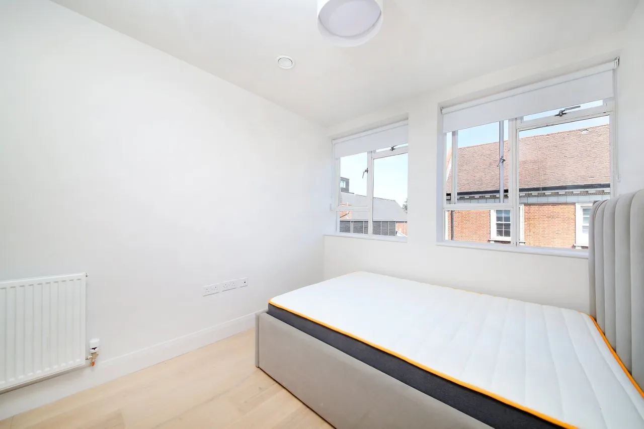 Stonhouse Street, London, SW4, photo 9
