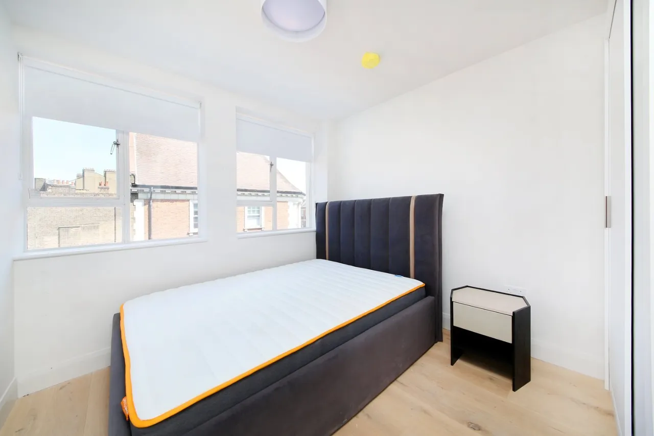 Stonhouse Street, London, SW4, photo 4
