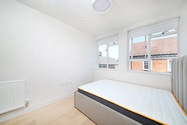 Stonhouse Street, London, SW4, photo 10