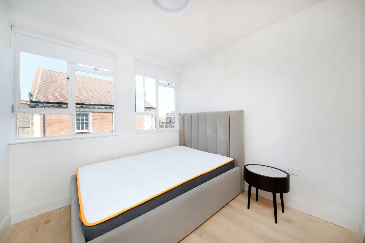 Stonhouse Street, London, SW4, photo 7