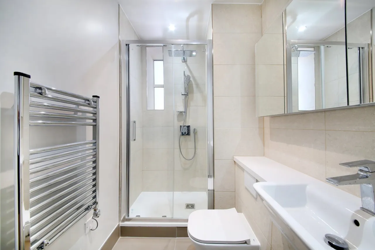 Stonhouse Street, London, SW4, photo 6