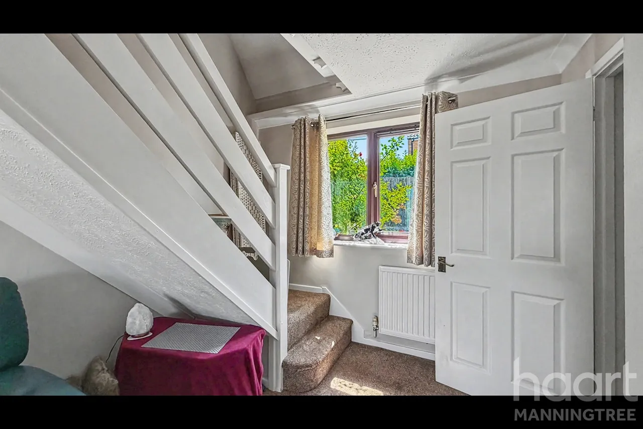 Cotman Avenue, Lawford, CO11, photo 7