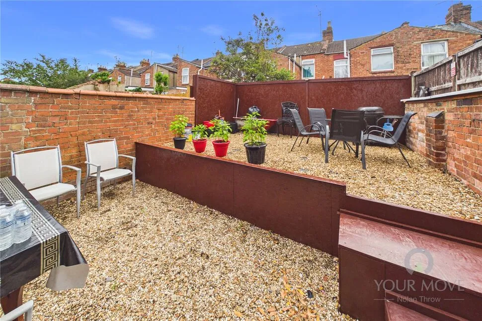 Beaconsfield Terrace, The Mounts, Northampton, NN1, photo 11