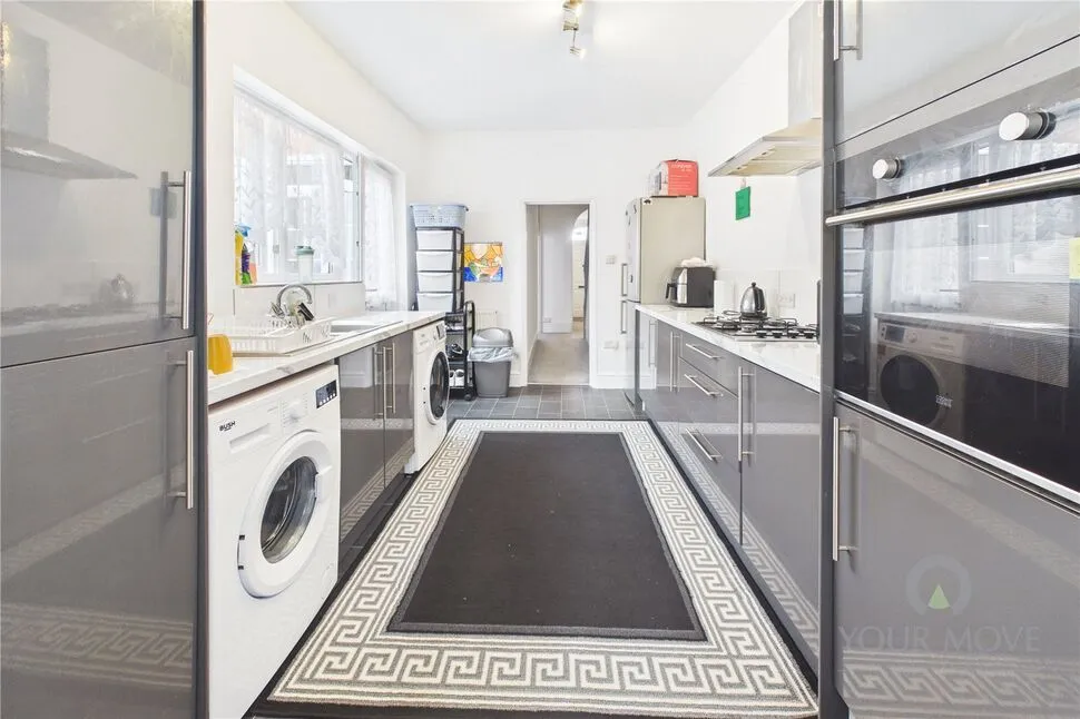 Beaconsfield Terrace, The Mounts, Northampton, NN1, photo 6