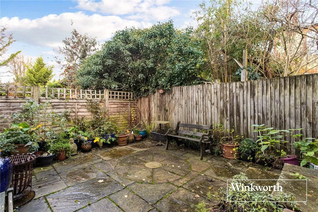 Dukes Avenue, Finchley, N3, photo 11