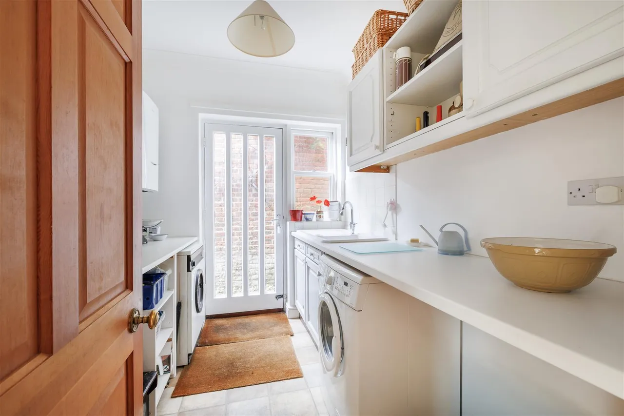 Station Road, Beccles, NR34, photo 6