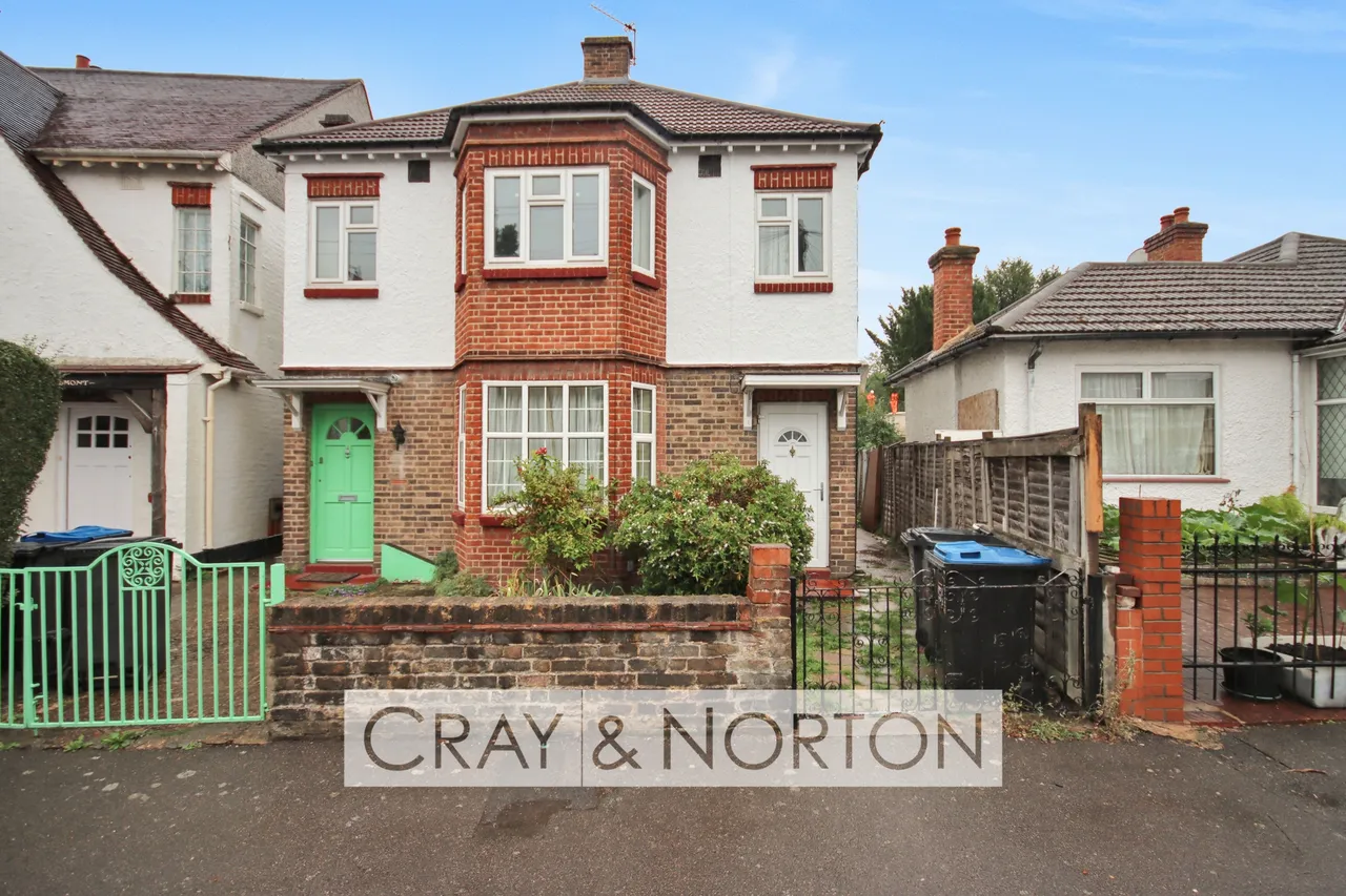 3 bed flat to rent — Leicester Road, Croydon, CR0 6EB
