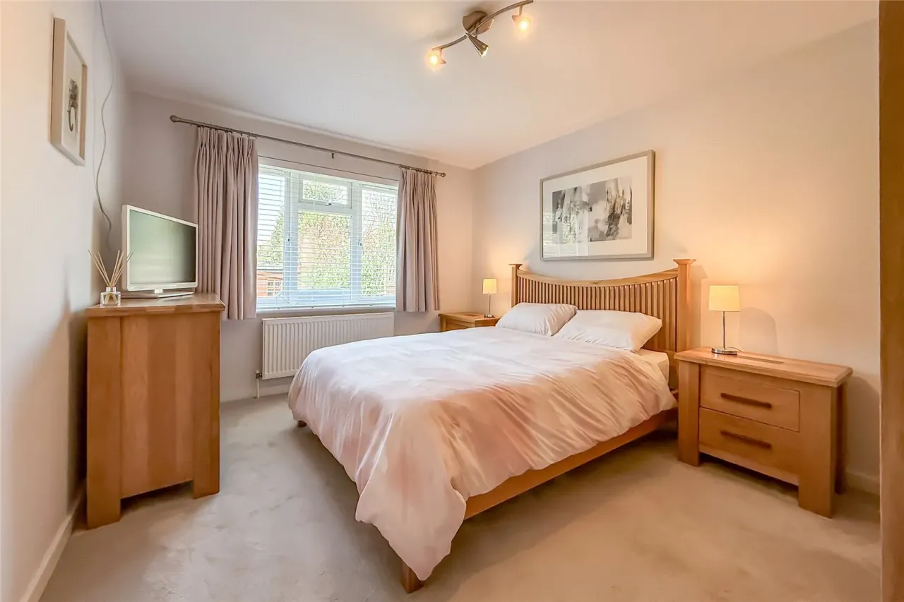 The Pleasance, Harpenden, Hertfordshire, AL5 3NA, photo 7