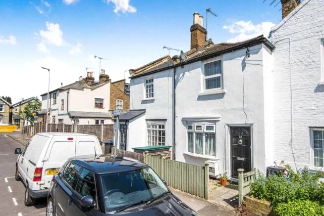 2 bed house for sale, York Road, Kingston upon Thames, KT2