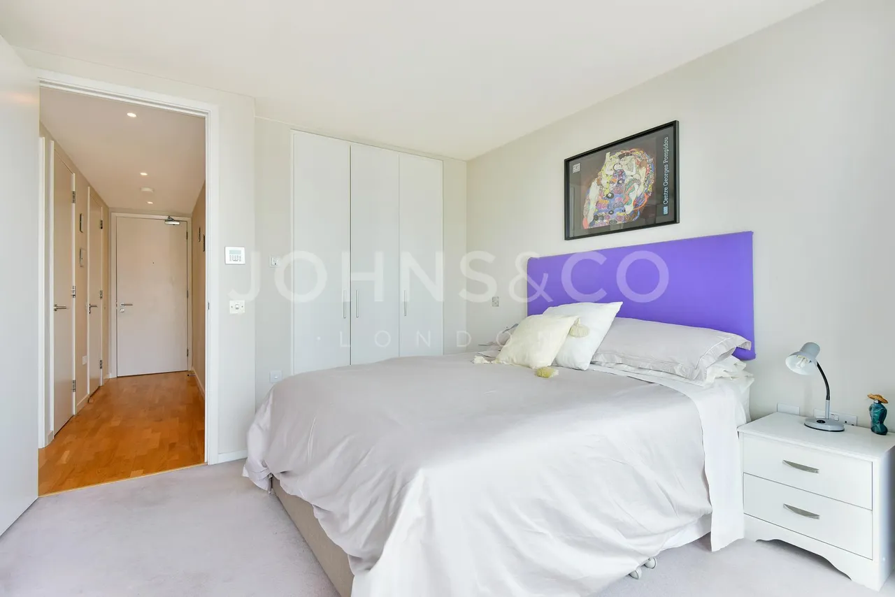 Fairmont Avenue, E14, photo 6
