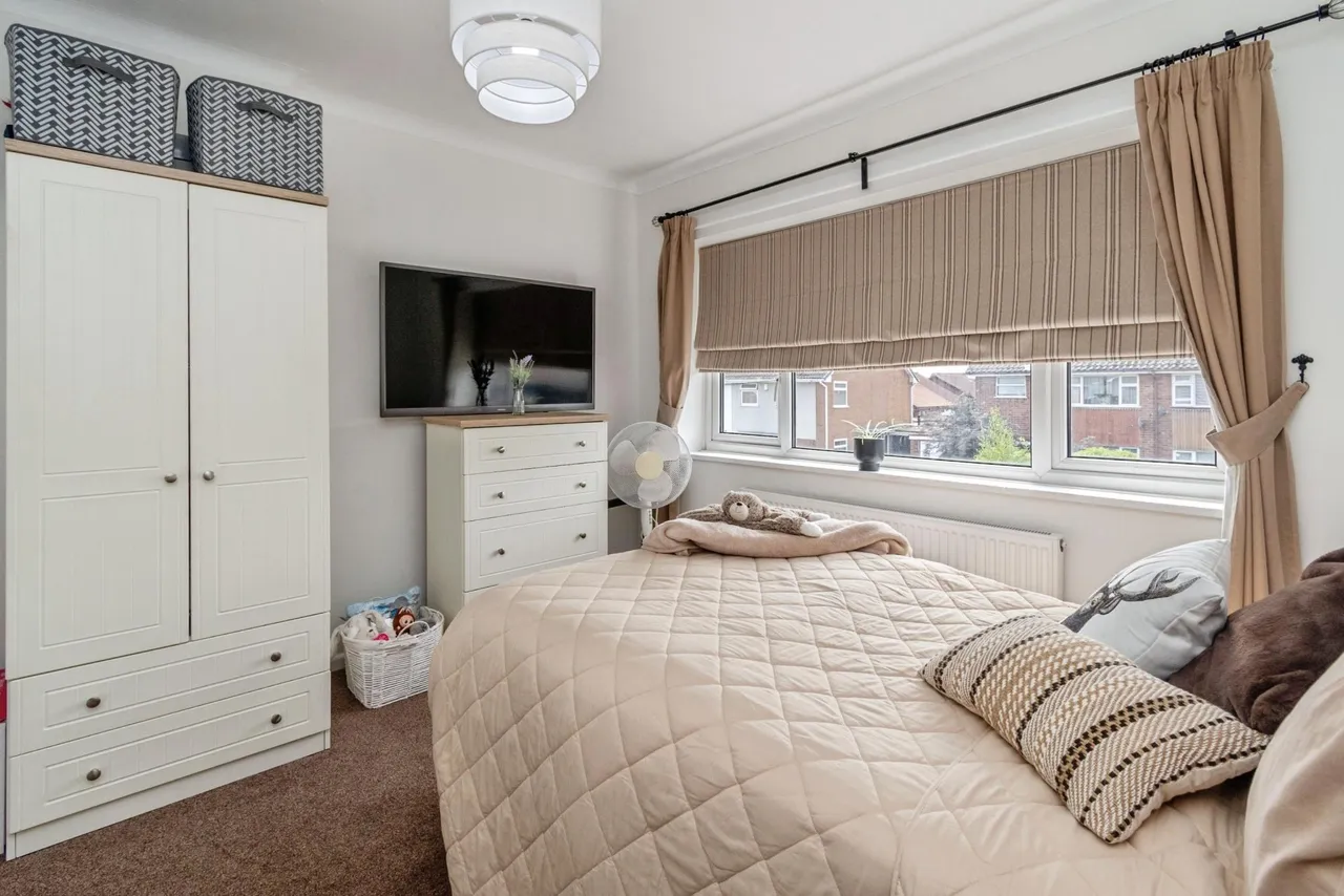 Langley Gardens, Wolverhampton, WV3, photo 12