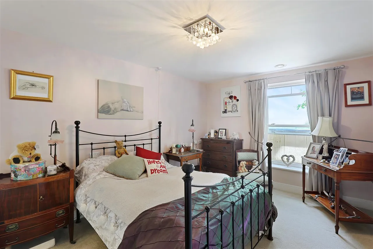 Victoria Road, Malvern, WR14, photo 6