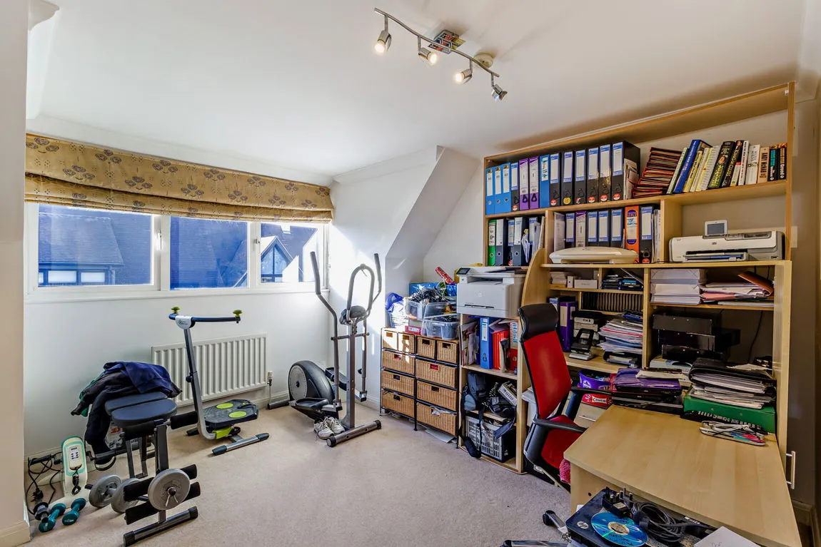 Flat Viceroy Court, Northwood, HA6, photo 11