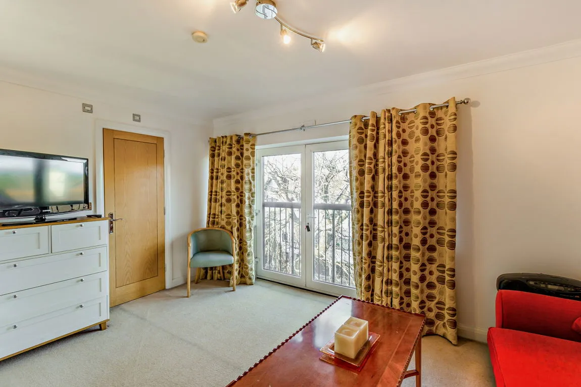 Flat Viceroy Court, Northwood, HA6, photo 5