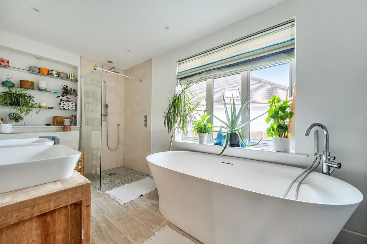 Kings Road, Lymington, SO41, photo 16