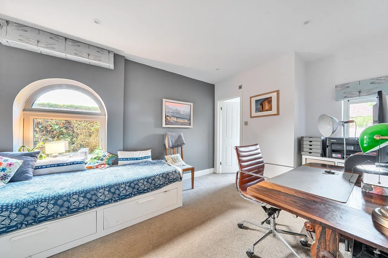 Kings Road, Lymington, SO41, photo 11