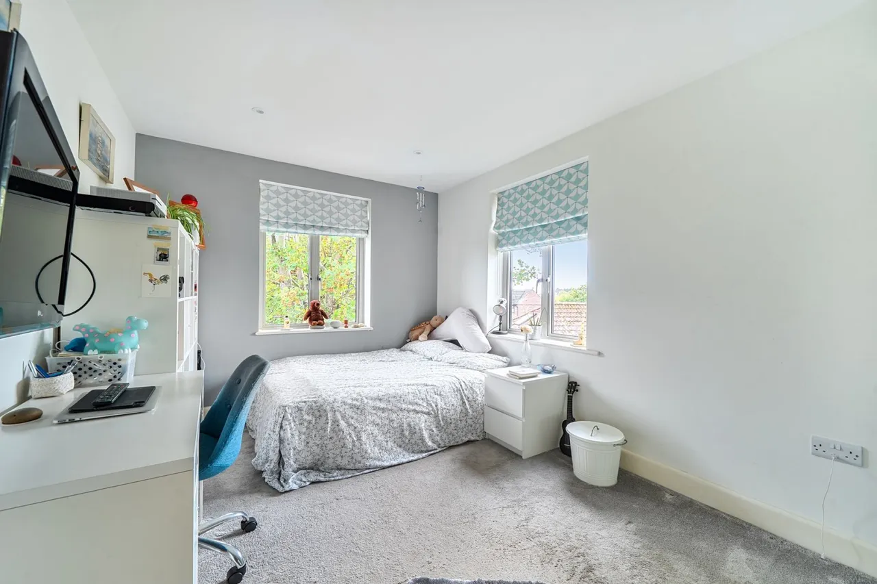 Kings Road, Lymington, SO41, photo 14