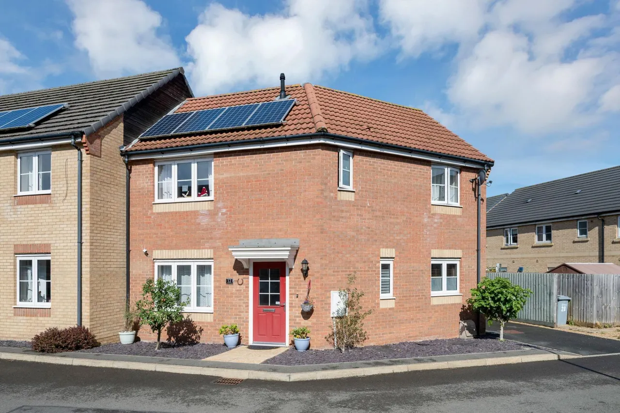 3 bed house for sale, Farrer Way, Barleythorpe, LE15