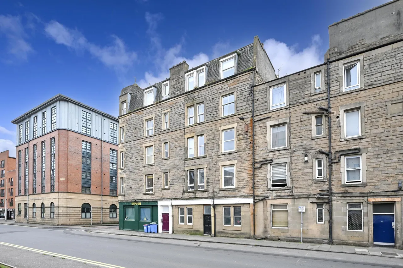 1 bed flat for sale, Salamander Street, Edinburgh, EH6