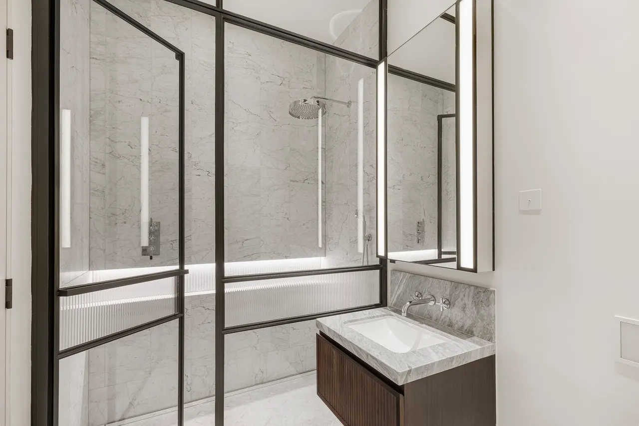 The Whiteley, Queensway, London, photo 9