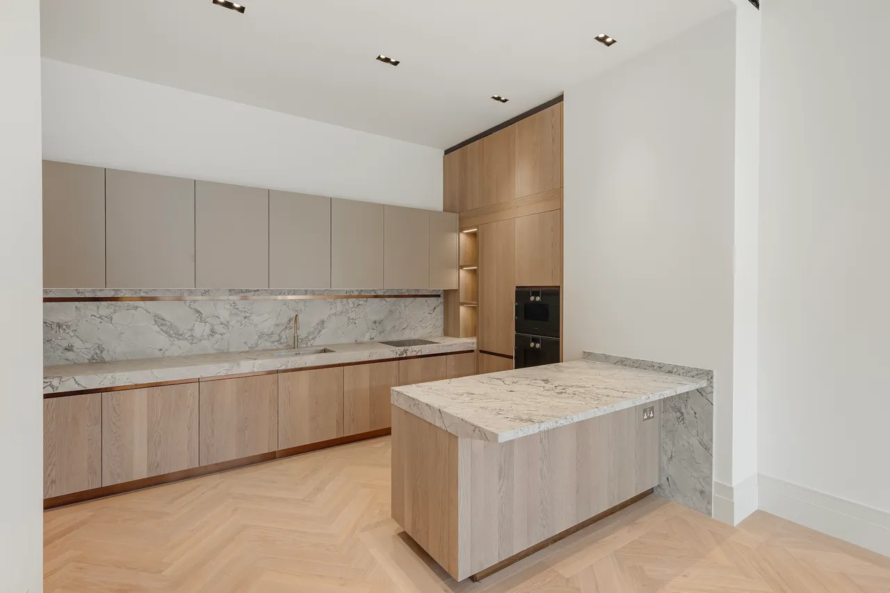 The Whiteley, Queensway, London, photo 5