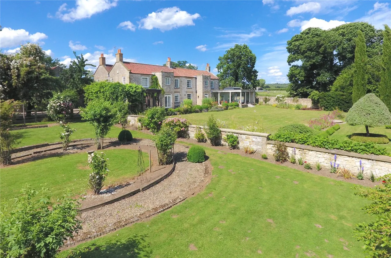 4 bed house for sale — Cartoft, Kirkbymoorside, York, North Yorkshire, YO62 6NU