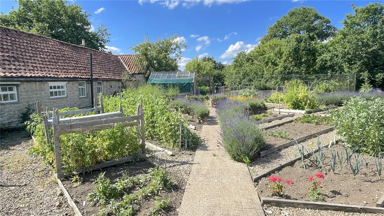 Cartoft, Kirkbymoorside, York, North Yorkshire, YO62 6NU, photo 12