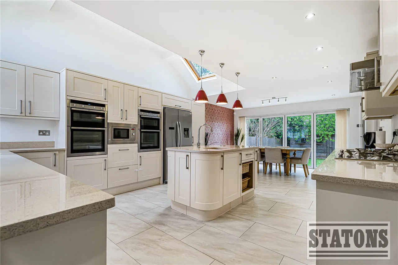 Raydean Road, New Barnet, EN5, photo 7