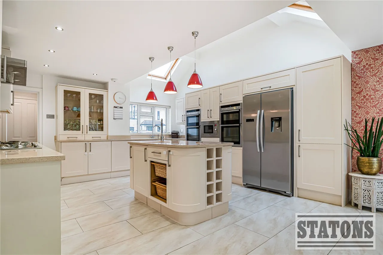 Raydean Road, New Barnet, EN5, photo 8