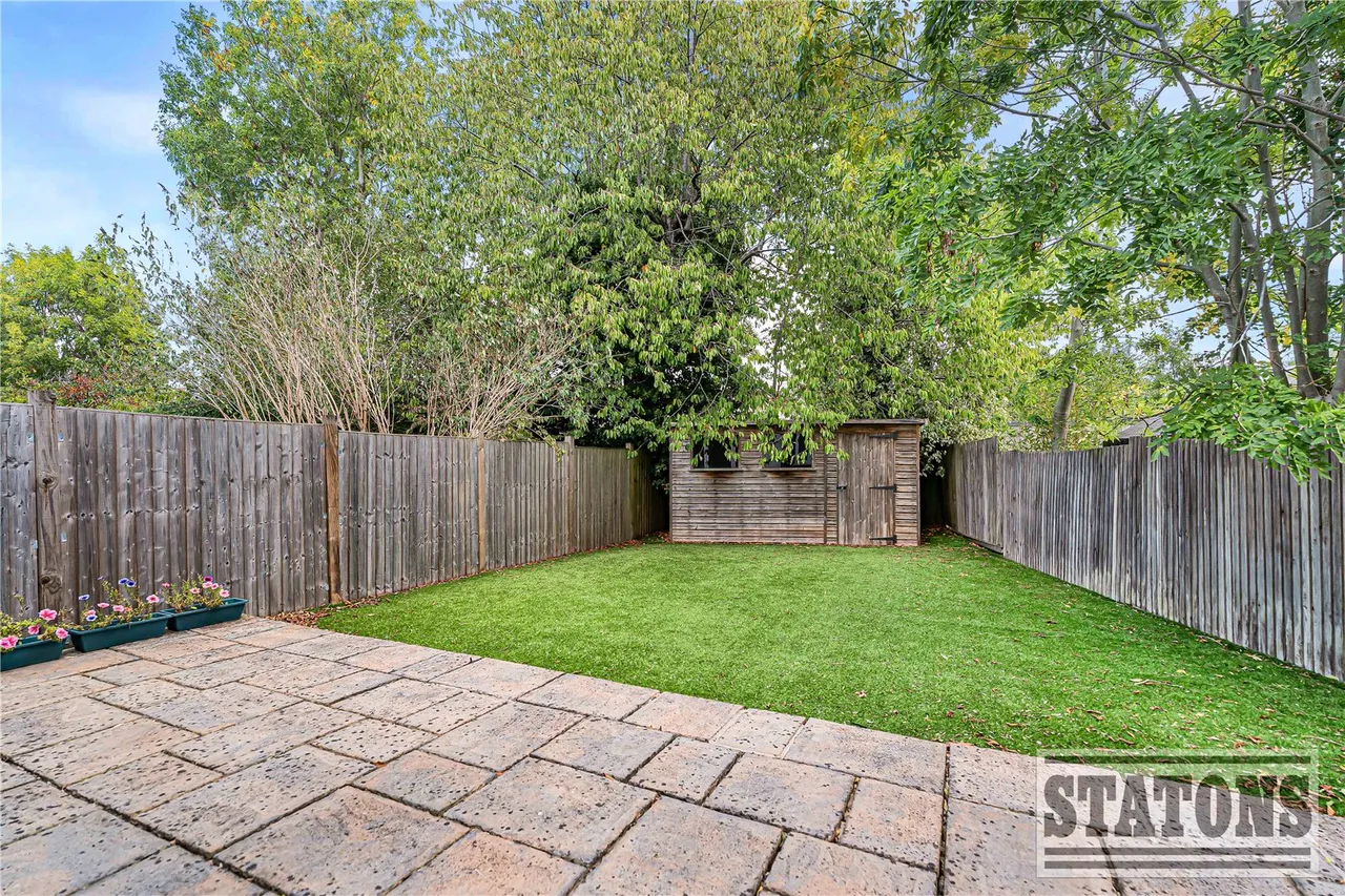 Raydean Road, New Barnet, EN5, photo 20