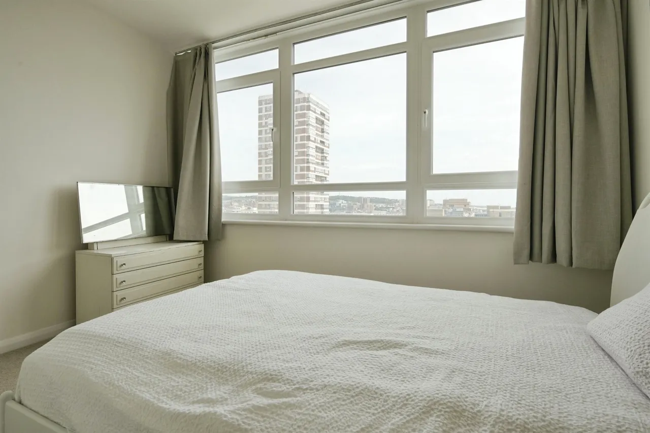Sussex Heights, Brighton, BN1, photo 14