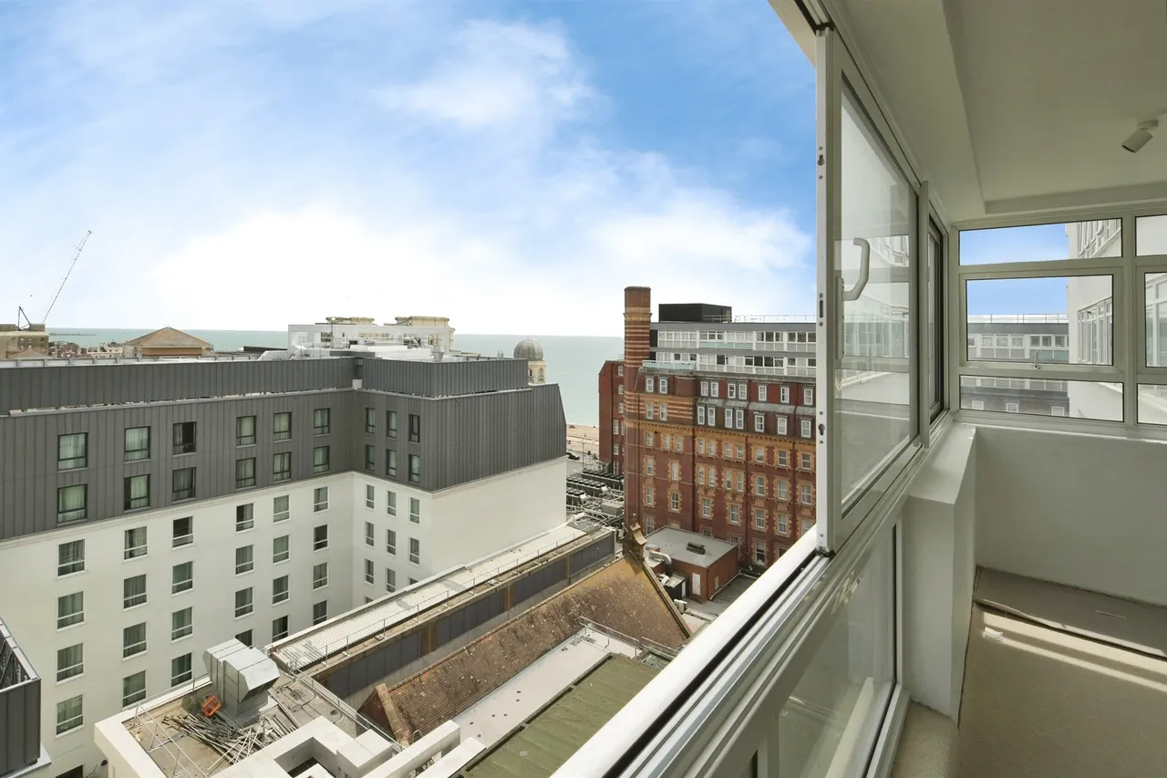 Sussex Heights, Brighton, BN1, photo 18