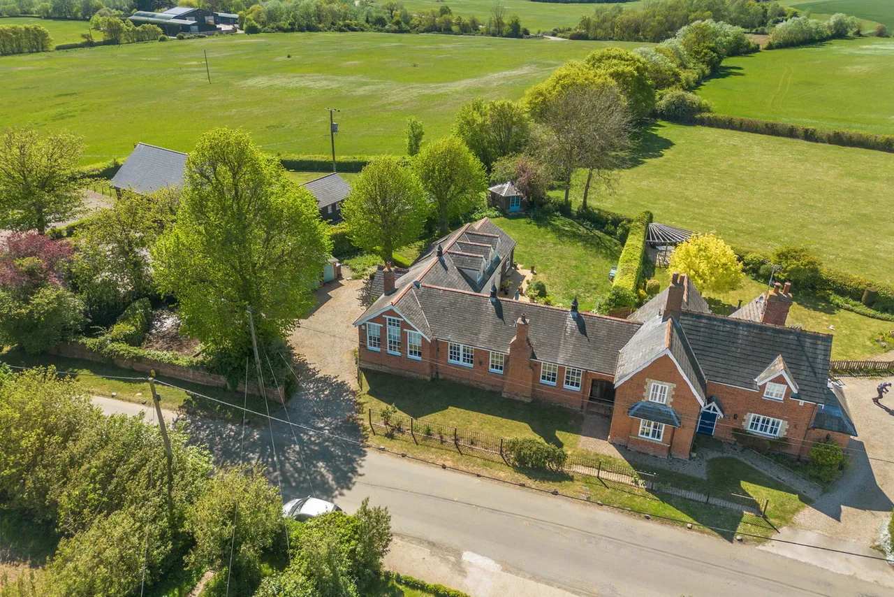 4 bed house for sale, The Old School, Chignal St. James, CM1
