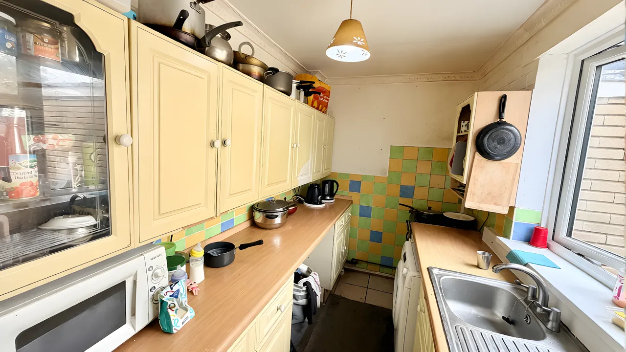 Fanshawe Crescent, Dagenham, RM9 5DL, photo 6