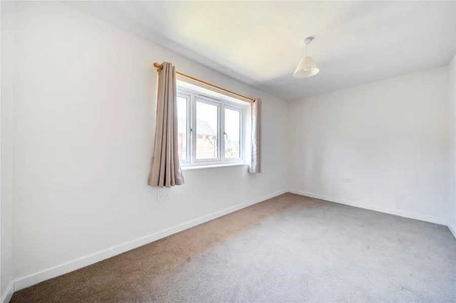 Marchment Close, Picket Piece, SP11, photo 6