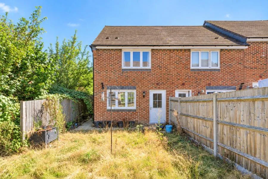Marchment Close, Picket Piece, SP11, photo 8