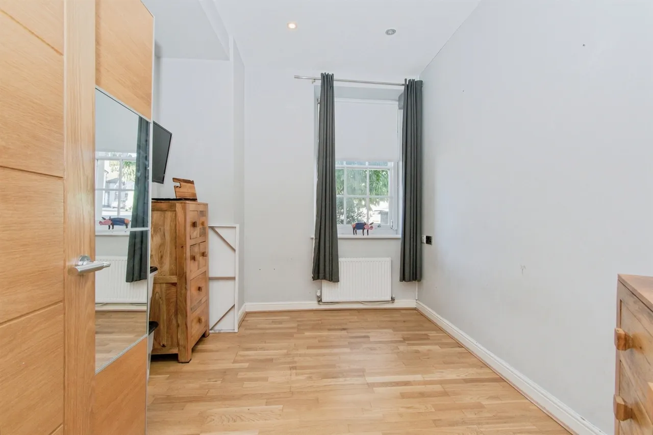 Ash Court, Kippax, LS25, photo 5
